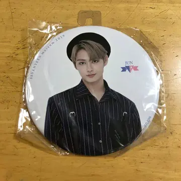 Seventeen museum 준 빅 캔뱃지 스탠드