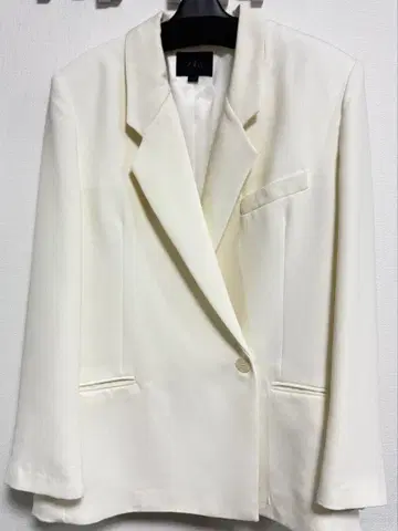 새상품 ZARA 자라 더블 브레스트 사양 오버 사이즈 블레이저
