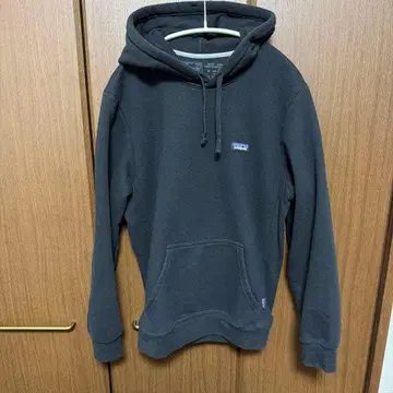 patagonia 블랙 후드티 S