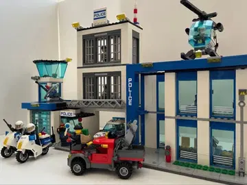 레고 시티 폴리스 스테이션 60047