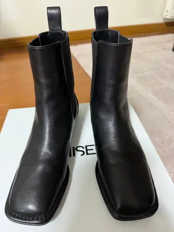 새상품급 가죽 사이드 고어 부츠