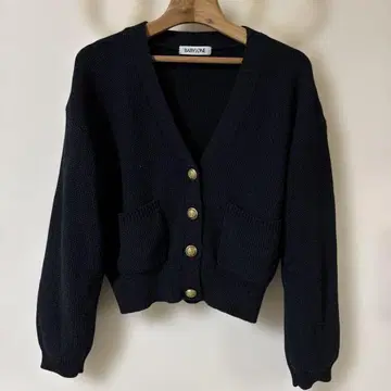 BABYLONE 바빌론 골드 버튼 가디건 네이비