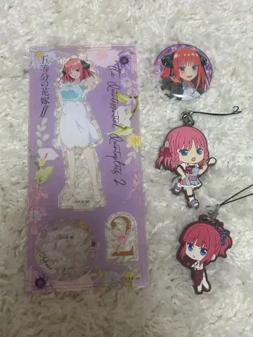 5등분의 신부 나카노 니노 니노 아크릴 스탠드 캔뱃지 스트랩