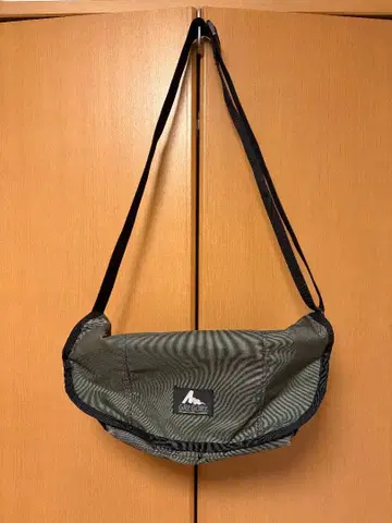 그레고리 스위치 메신저 백 S