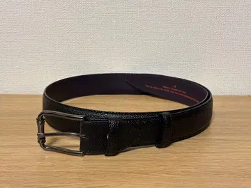 ELLIOT RHODES 에리오트 로즈 엠보 가죽 벨트 새상품급