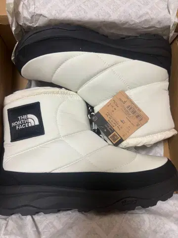 THE NORTH FACE 부츠