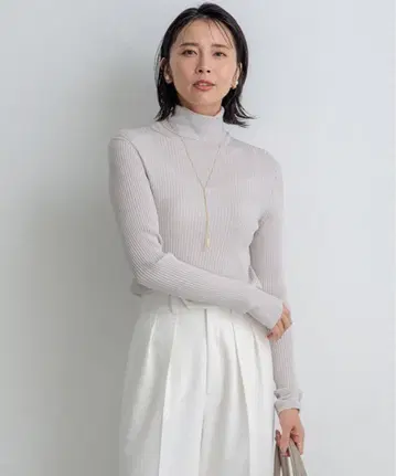 [ 23구 ] 라메 믹스 터틀넥 니트 실버