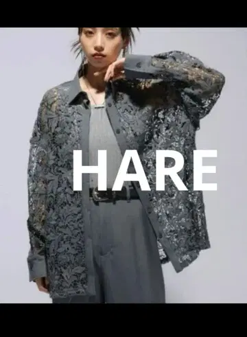 하레 HARE 플라워 레이스 미들 셔츠 그레이 인기 완판템