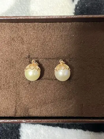 아가트 피어스 참 펄