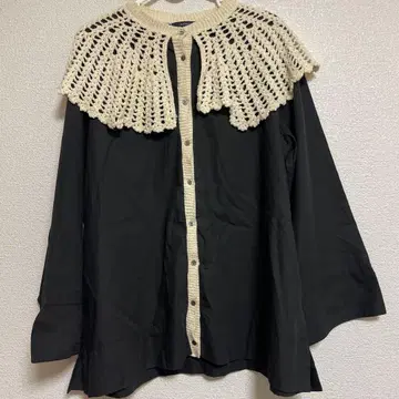 카라 부착 블라우스