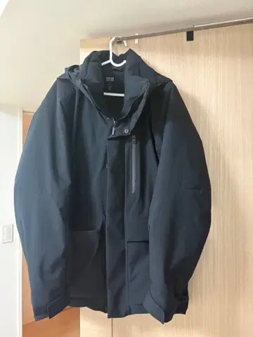 UNIQLO 블랙 다운 자켓 M