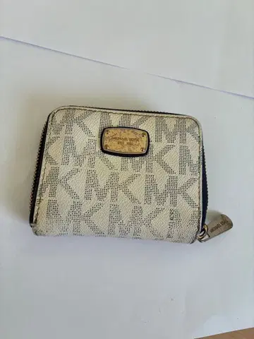 Michael Kors 마이클 코스의 모노그램 패턴 접이식 지갑