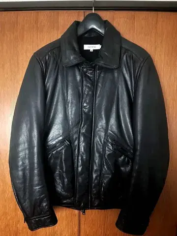 정가 99,540엔 논네이티브 가죽 자켓 nonnative