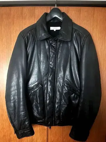 정가 99,540엔 논네이티브 가죽 자켓 nonnative 가죽 자켓