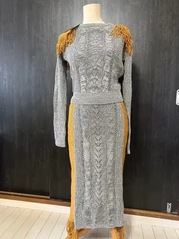 PAMEO POSE 프린지 니트 셋업