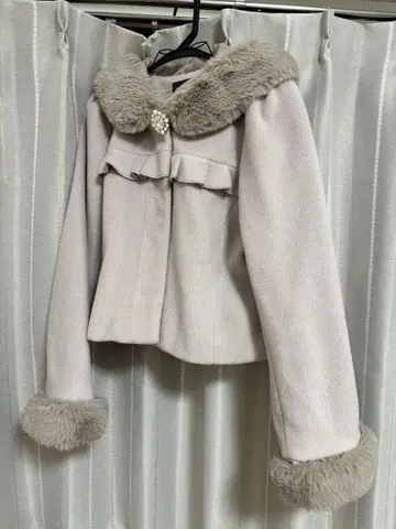 evelyn 오리지널 비쥬 후드 숏코트 핑크