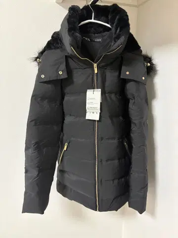 ZARA 블랙 다운 자켓 S 택 포함 미사용 새상품