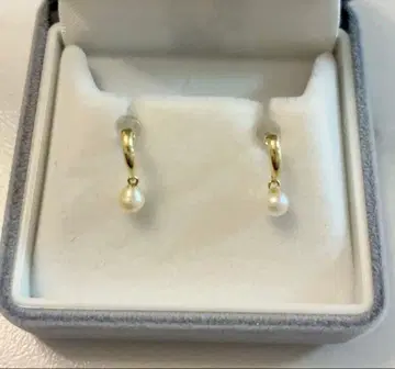 [ 가격 인하 ] K10 골드 후크식 진주 귀걸이