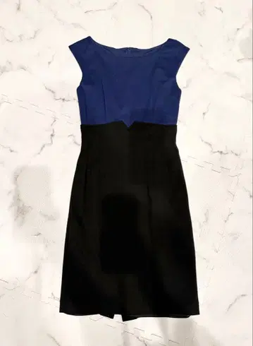 바이컬러 슬리브리스 원피스 36