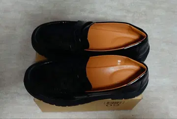 유니클로 컴필터치 로퍼 [ 26cm ]