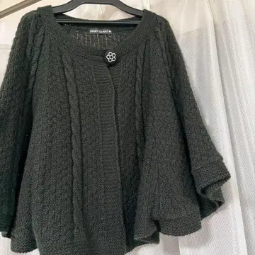 MARY QUANT 블랙 판초