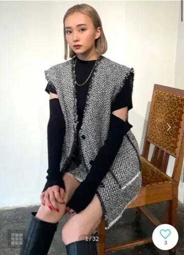 EMODA 트위드 베스트