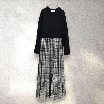 index 블랙 화이트 롱 니트 원피스