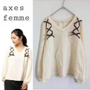 엑시즈팜 새상품급 레이스업 긴팔 V넥 풀오버 리본 아이보리