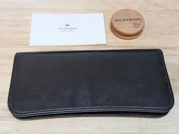 WILDSWANS 블랙 장지갑 서프스
