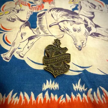 TENDERLOIN 텐더 로인 PINS 핀 배지