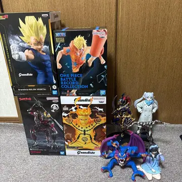 다양한 피규어 묶음 판매! 드래곤볼, NARUTO, 원피스 등등