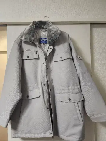 varoz 퍼 포함 그레이 아우터 LL 사이즈 도카잔