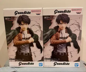 진격의 거인 피규어 리바이