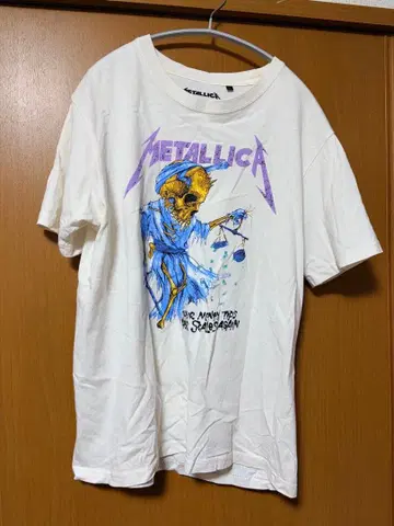 METALLICA T셔츠 L 사이즈