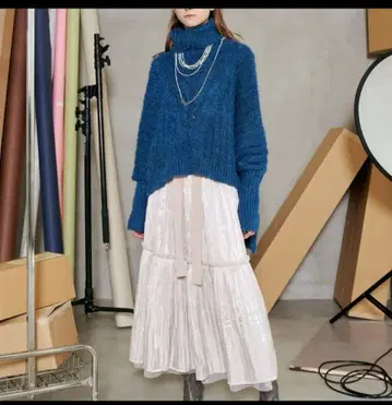 파랑 터틀넥 니트 FREE 사이즈