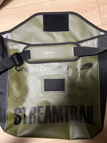 [ StreamTrail x issei ] 콜라보 숄더백