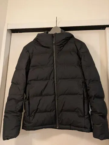 UNIQLO 심리스 다운 후드티 다운 자켓