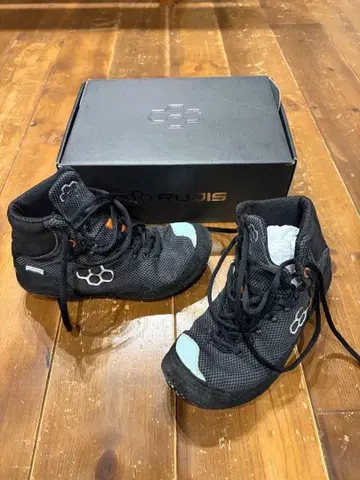 RUDIS 블랙 레슬링 슈즈