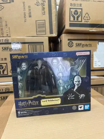 반다이남코 S.H.Figuarts 로드 볼드모트 불의 잔 Ver.
