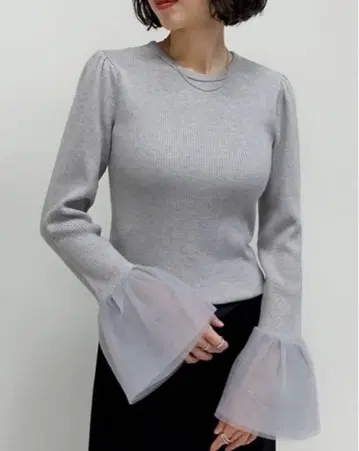 [ 새상품 ] Re:EDIT 튤 커프스 리브 니트탑