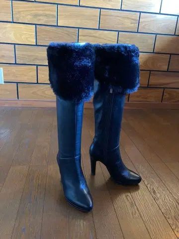 미사용 컨디션 최상 롱 부츠