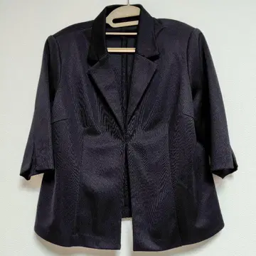 [ 새상품 미사용 ] 블랙 테일러드 자켓 오분 소매