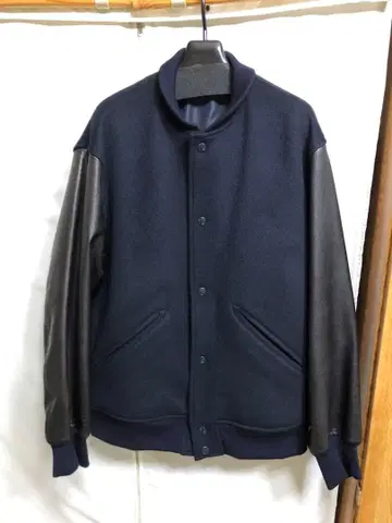 블럼스 아크네츠 별주 아워드 자켓 바시티 자켓