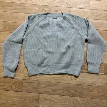 마가렛호웰 스웨터