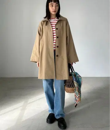 DOUX ARCHIVES 베이지 트렌치코트 스텐카라 코트