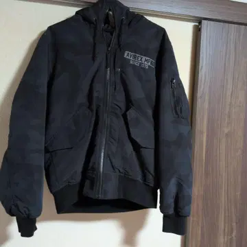 AVIREX MA-1 플라이트 자켓 L 카모 패턴