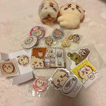 캐릭터 굿즈 세트 봉제 인형 배지 스티커