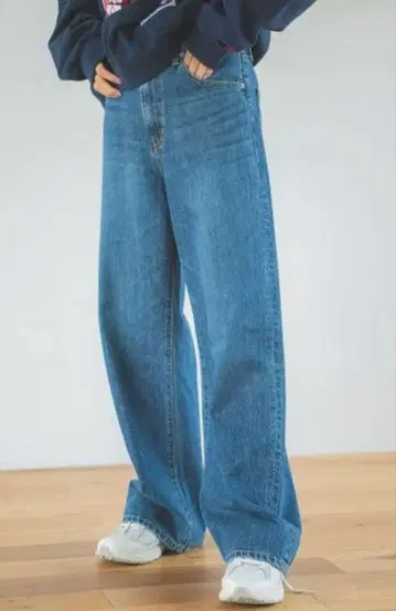 Ungrid 하이웨스트 오가닉 코튼 루즈 데님 24인치