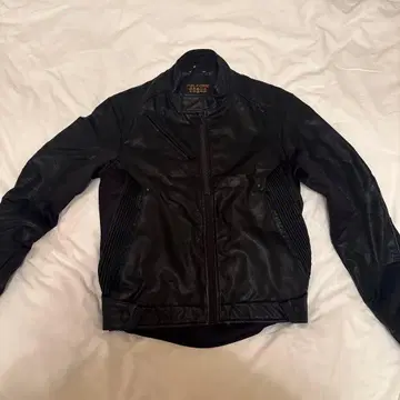 블랙 가죽 라이더 자켓