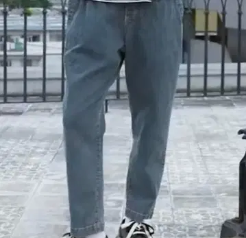 12/27 남은 30분 세일 새상품급 니코앤드 테이퍼드 팬츠